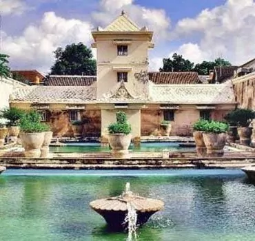 Paket Wisata Jogja 1 Hari