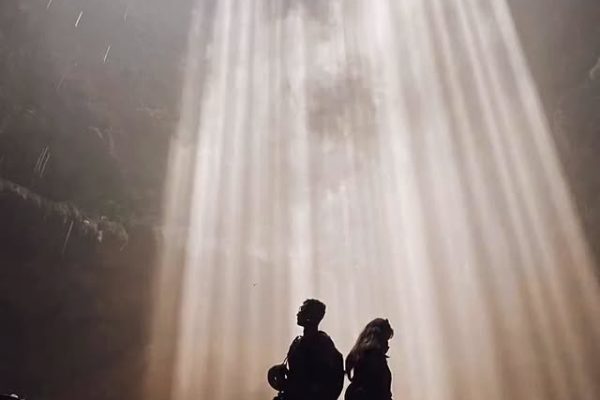 paket wisata jogja goa jomblang